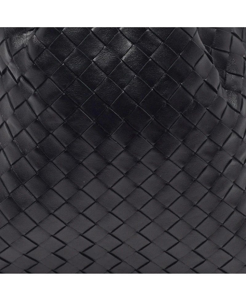 Pre-Owned Bottega Veneta Women's Bv Twist Intrecciato Leather Clutch