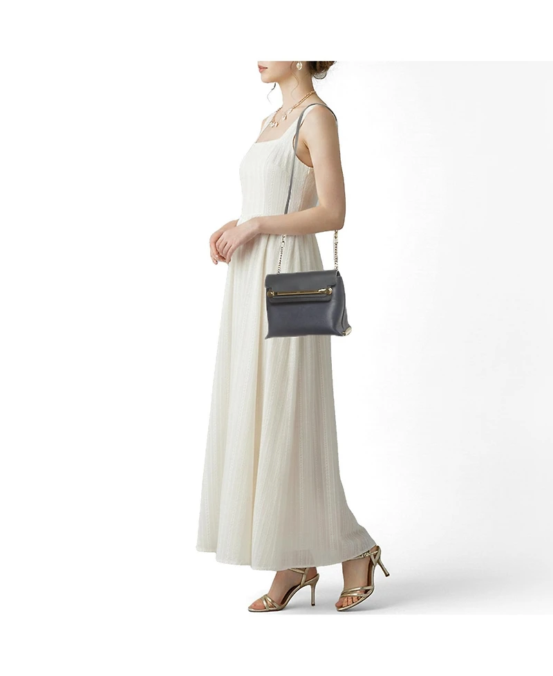 Pre-Owned Chloe Clare Small Leather Shoulder Bag