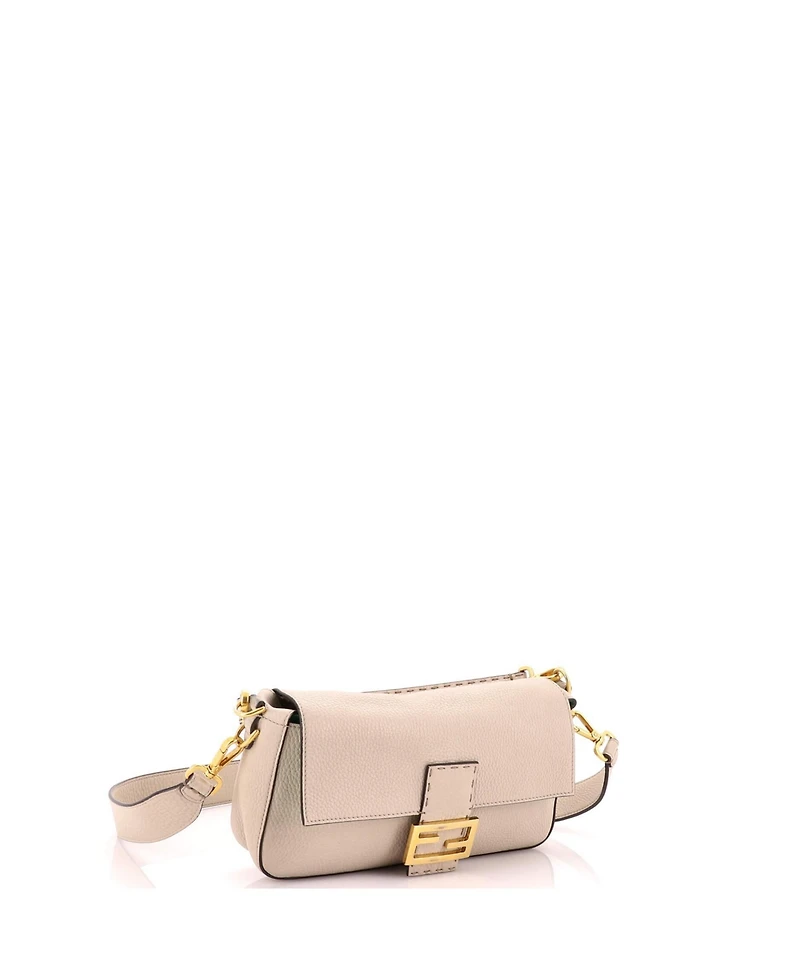 Pre-Owned Fendi Medium Selleria Baguette Nm Bag Leather