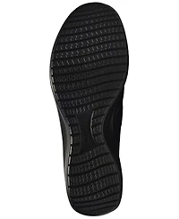 Clarks Women's Kaetlyn Flow Round Toe Booties
