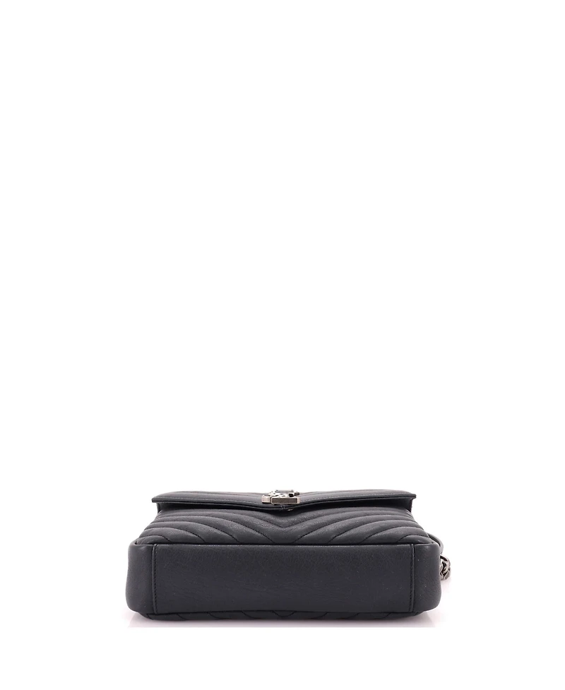 Pre-Owned Saint Laurent Medium Classic Monogram College Bag Matelasse Chevron Leather