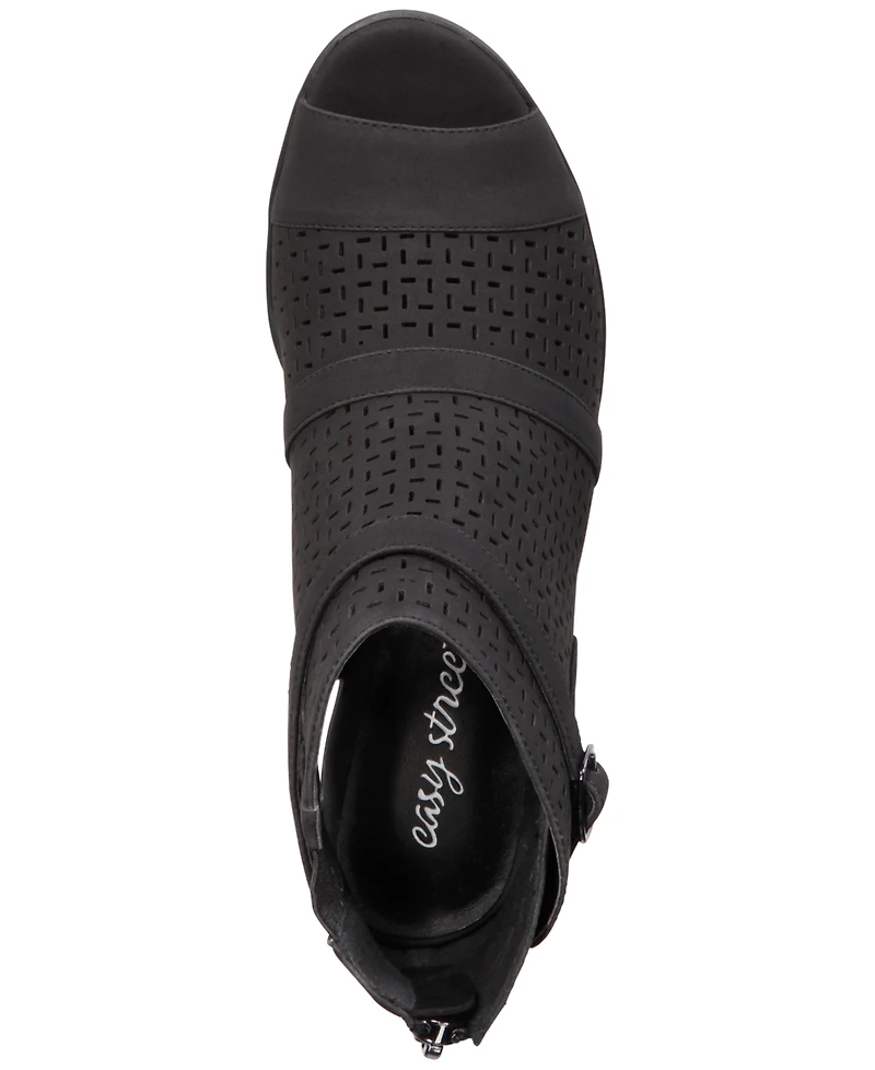Easy Street Carrigan Sandals