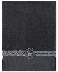 Avanti Braided Cuff Medallion Bath Towel, 25" x 50"
