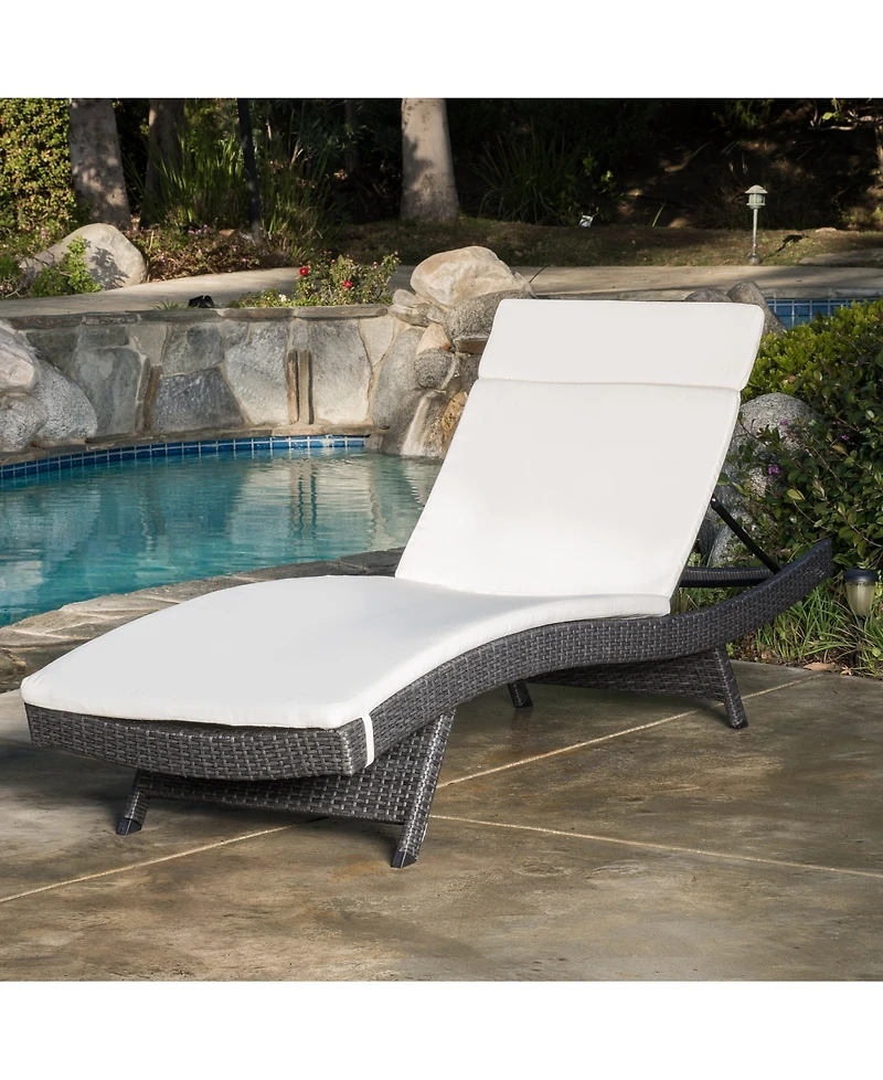 Curio Outdoor Chaise Lounge