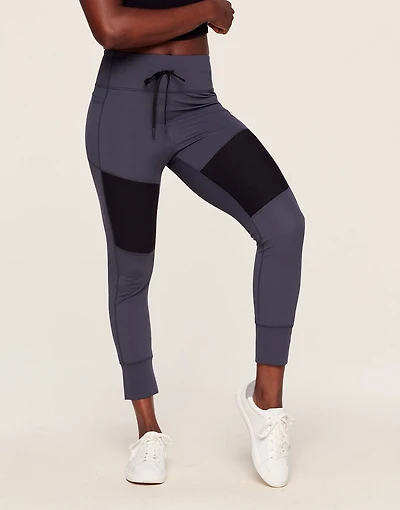 Amieka Jogger