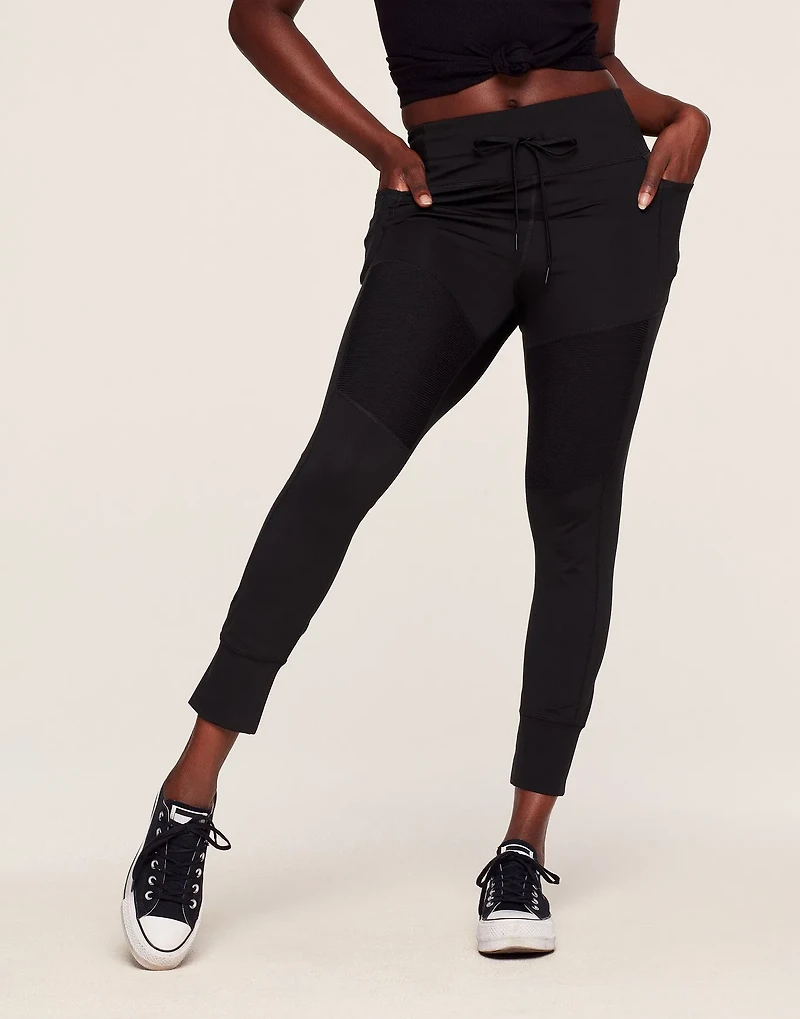 Amieka Jogger