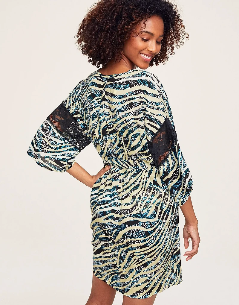 Desirae Robe