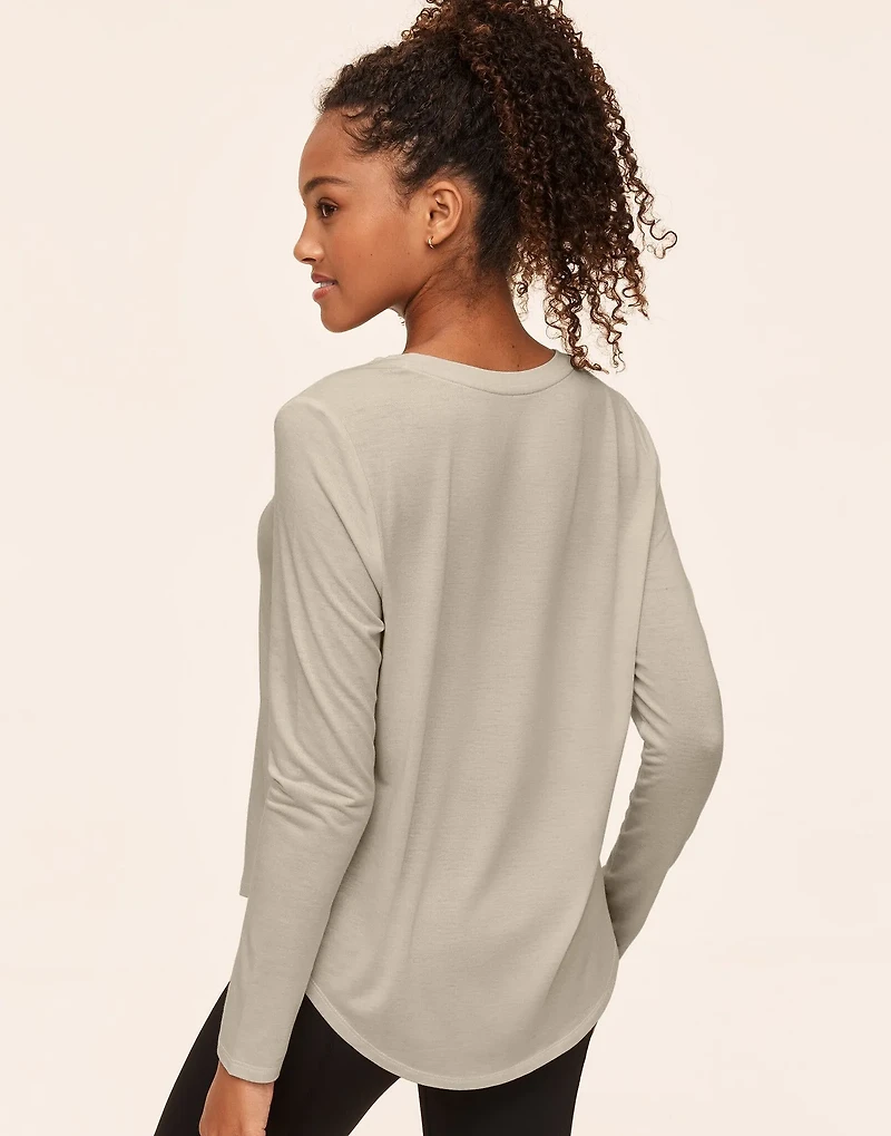 Molly Longsleeve T-Shirt