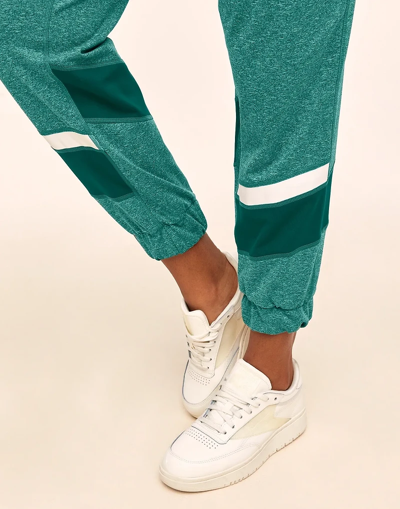 Edyn Jogger
