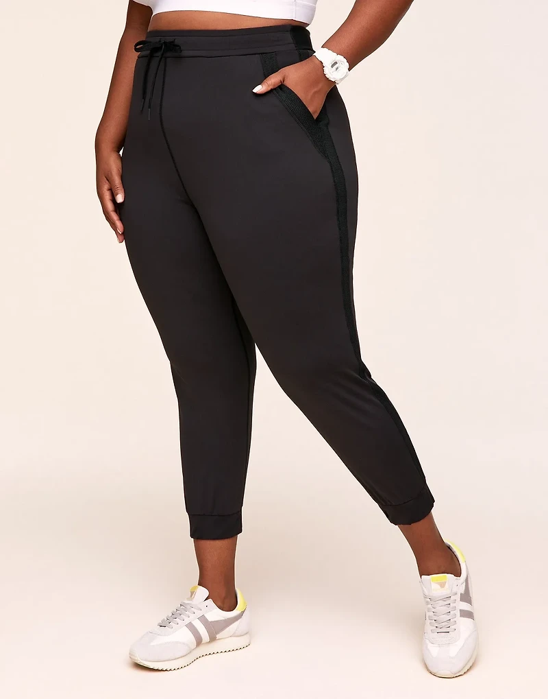 Anisha Jogger