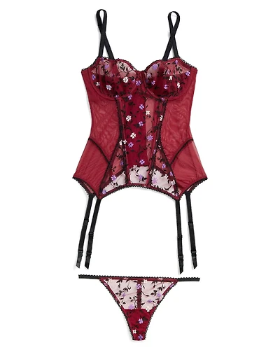 Amaris Bustier