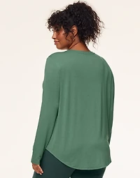 Molly Longsleeve T-Shirt