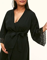 Rachelle Robe