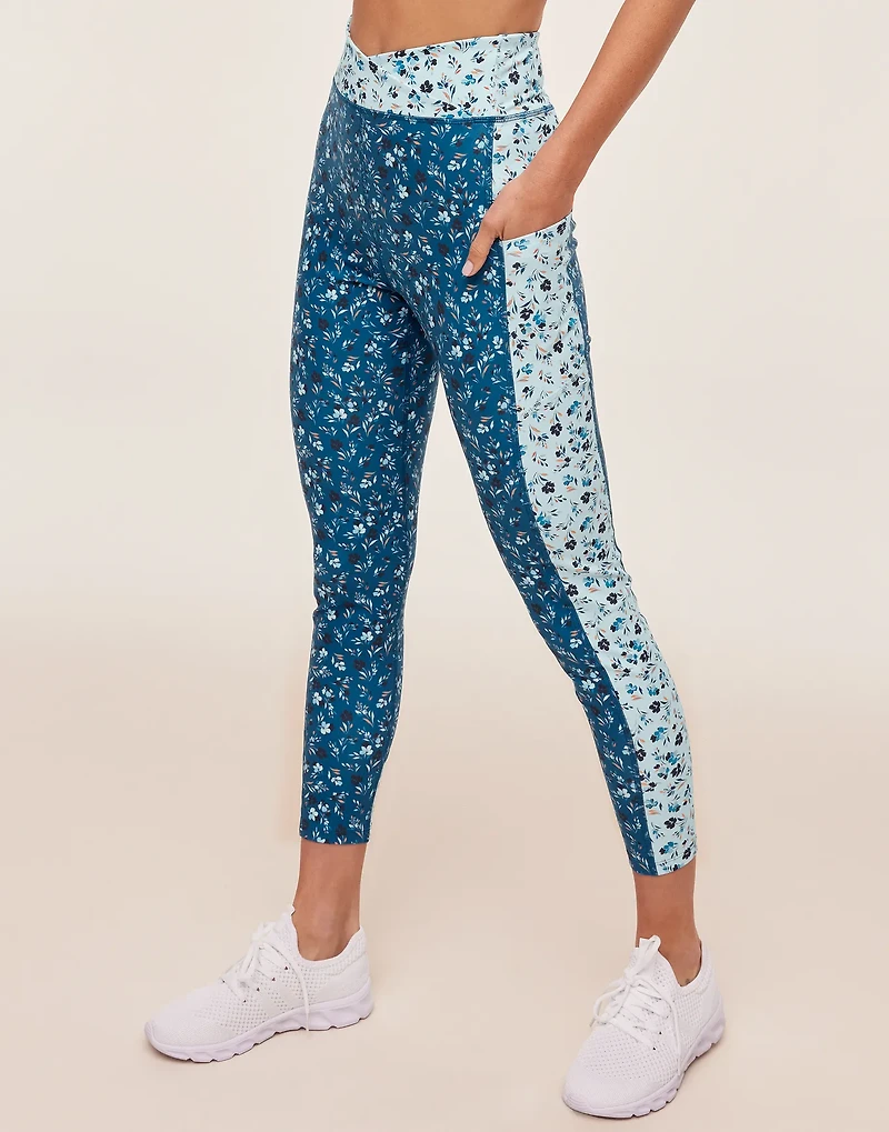 Lotus Crossover Legging