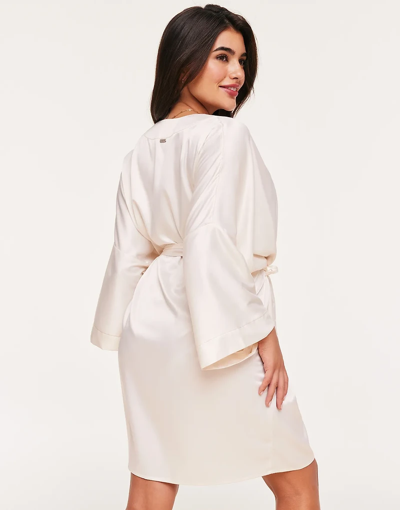 Izabella Robe