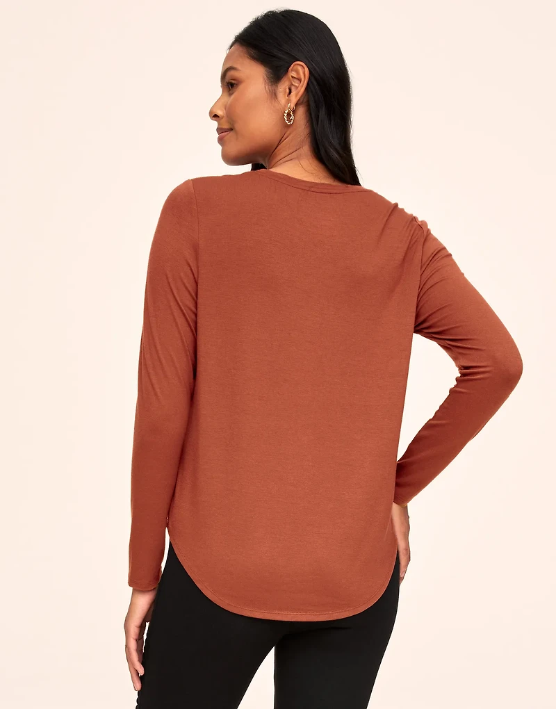 Molly Longsleeve T-Shirt