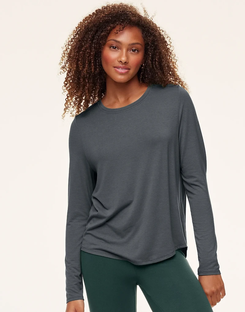 Molly Longsleeve T-Shirt
