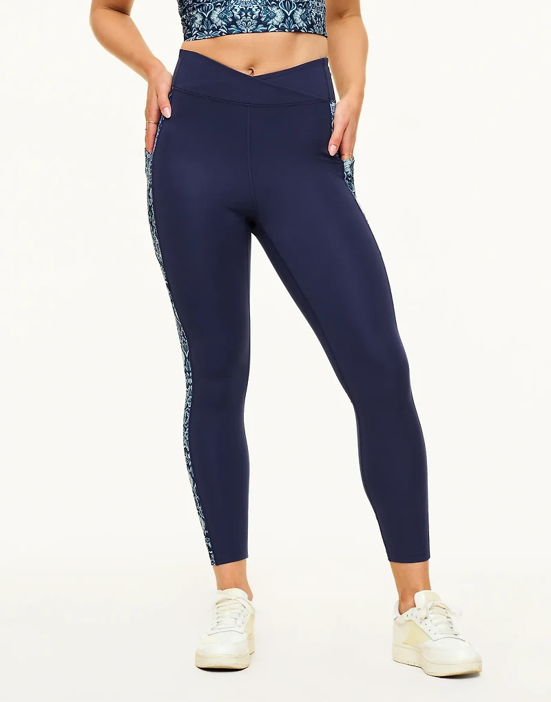 Lotus Crossover Legging