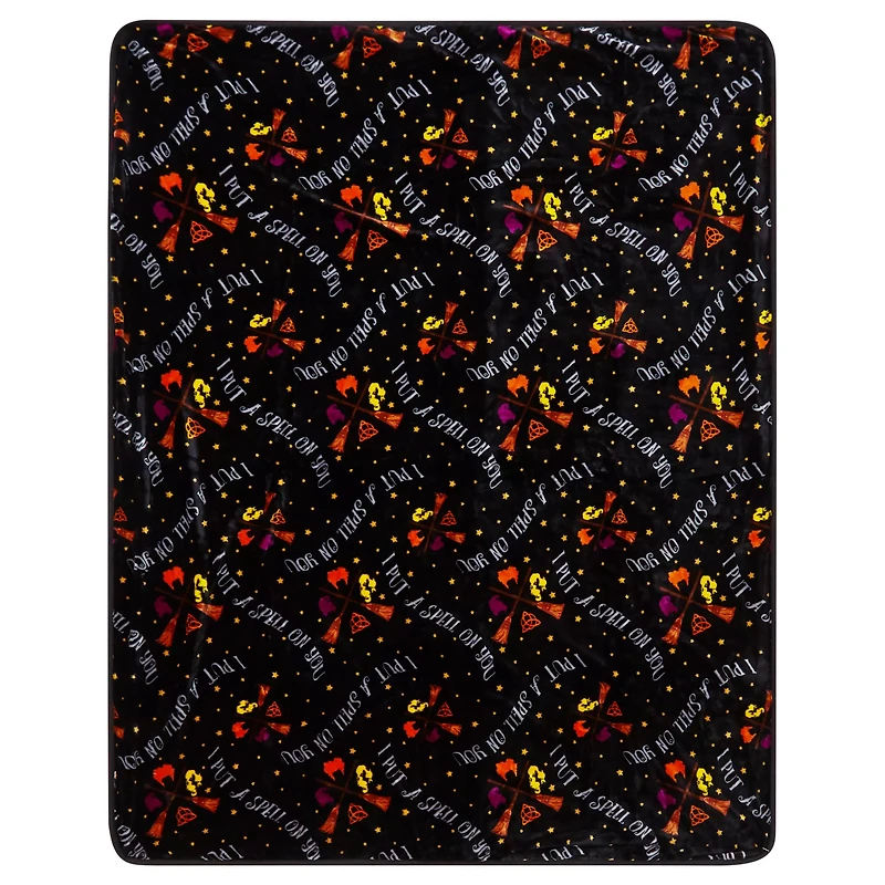 Makes Me Sick Fleece Blanket - Hocus Pocus