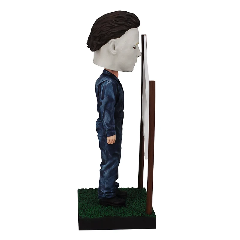 Michael Myers Clothesline Bobblehead Statue - Halloween