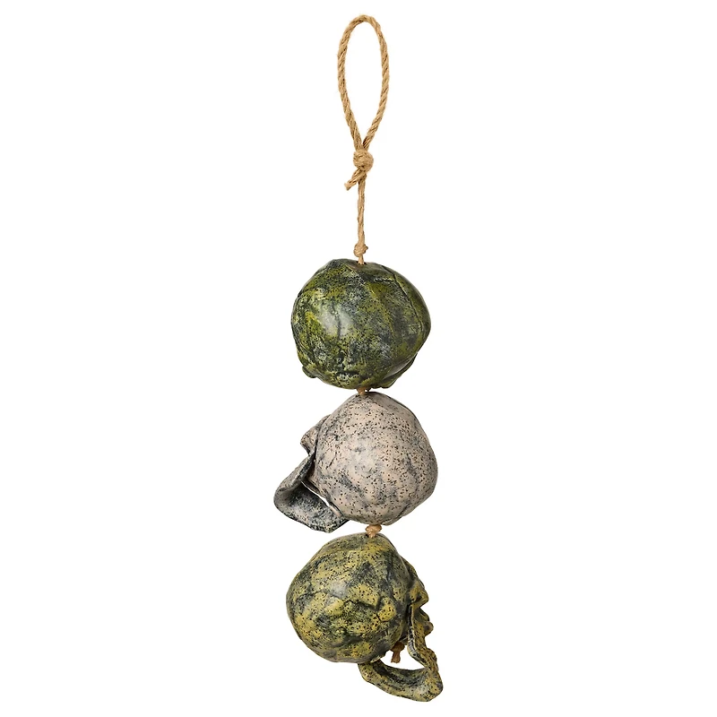 Hanging Triple Skull Stack