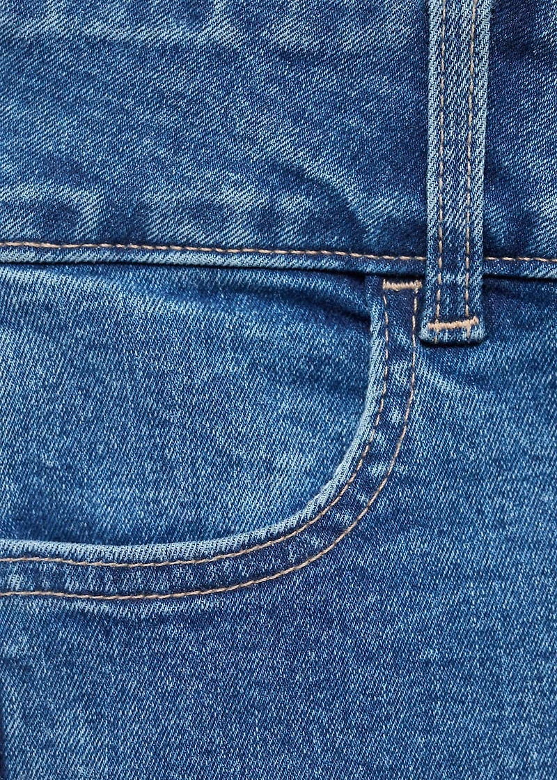 Low-waist flared jeans
