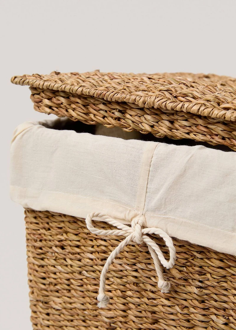 Medium seagrass clothes basket