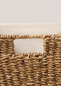 Medium seagrass clothes basket