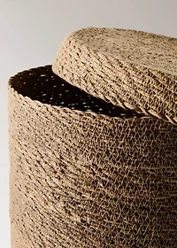 Seagrass basket with round lid