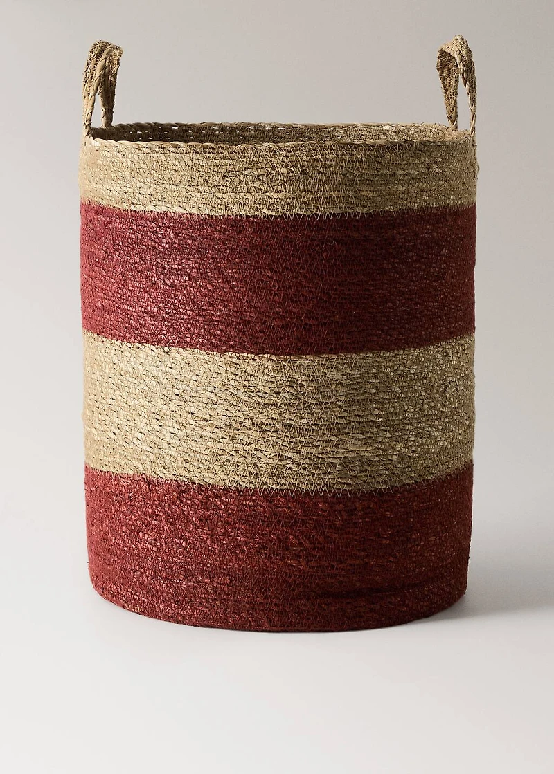 Round two-tone seagrass basket