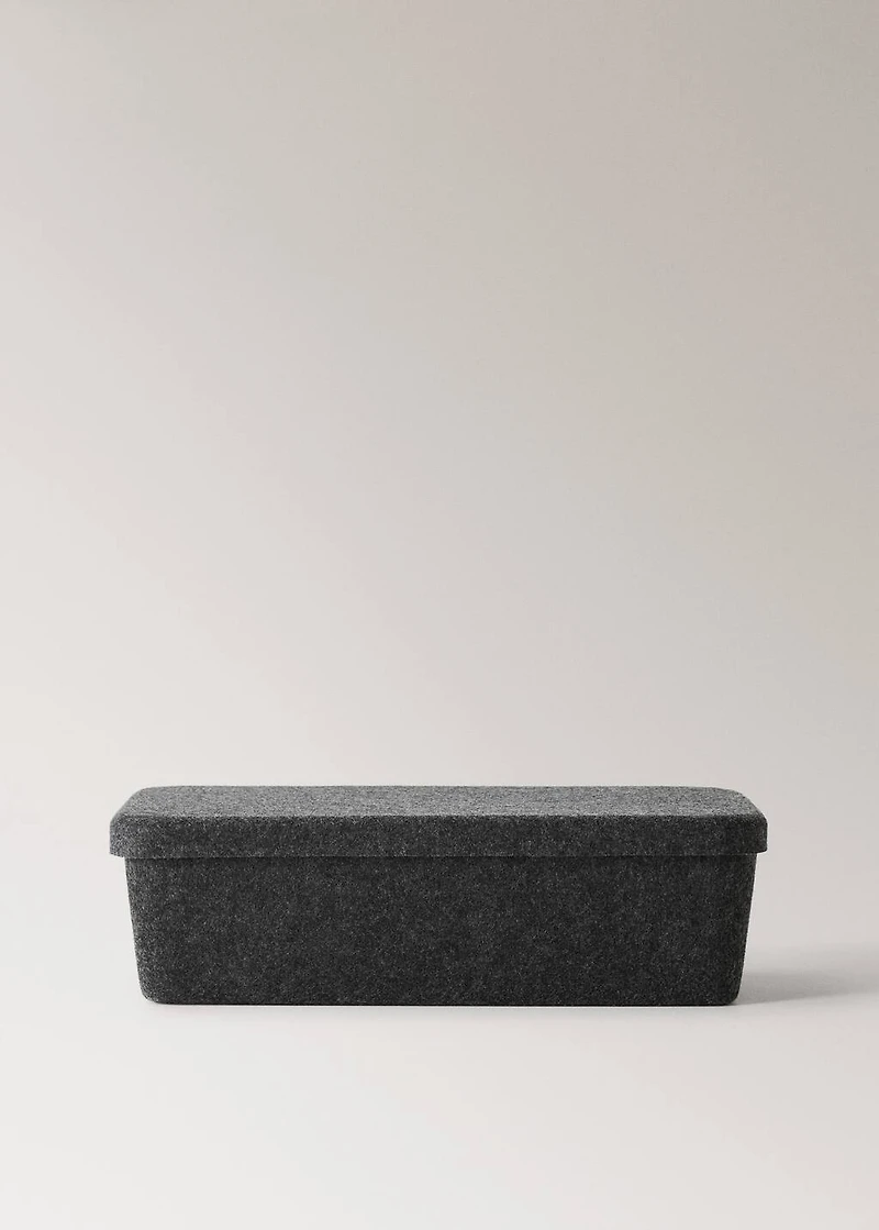Felt box with lid
