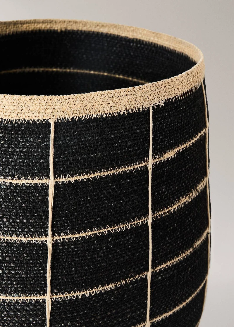Large check seagrass basket