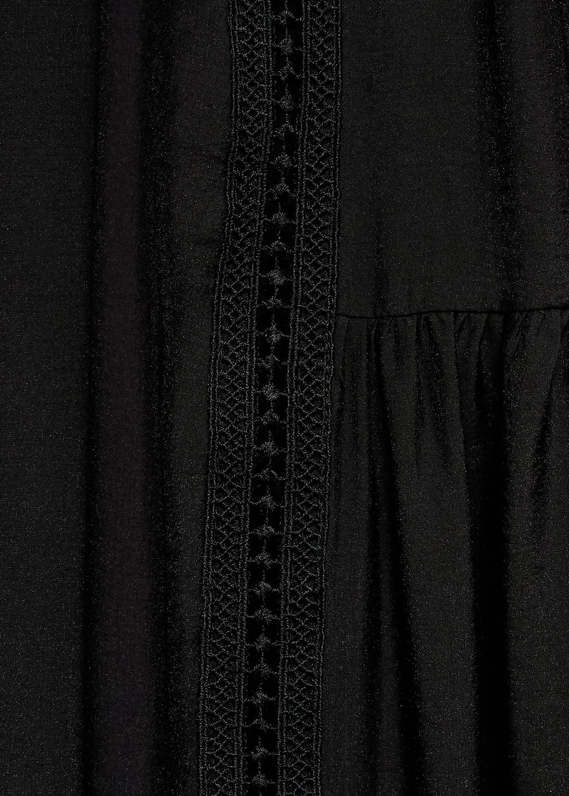 Long dress with lace details
