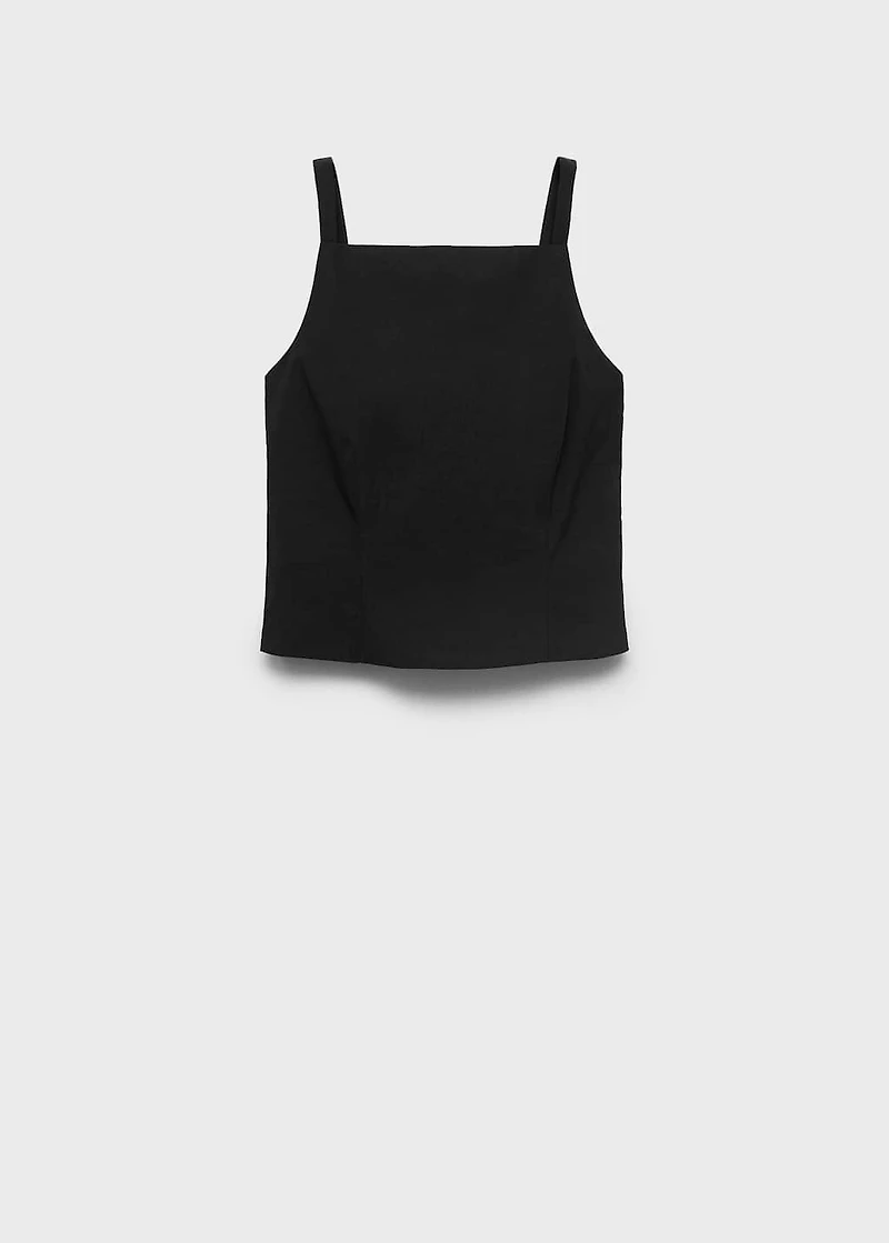 Top with bows on the back