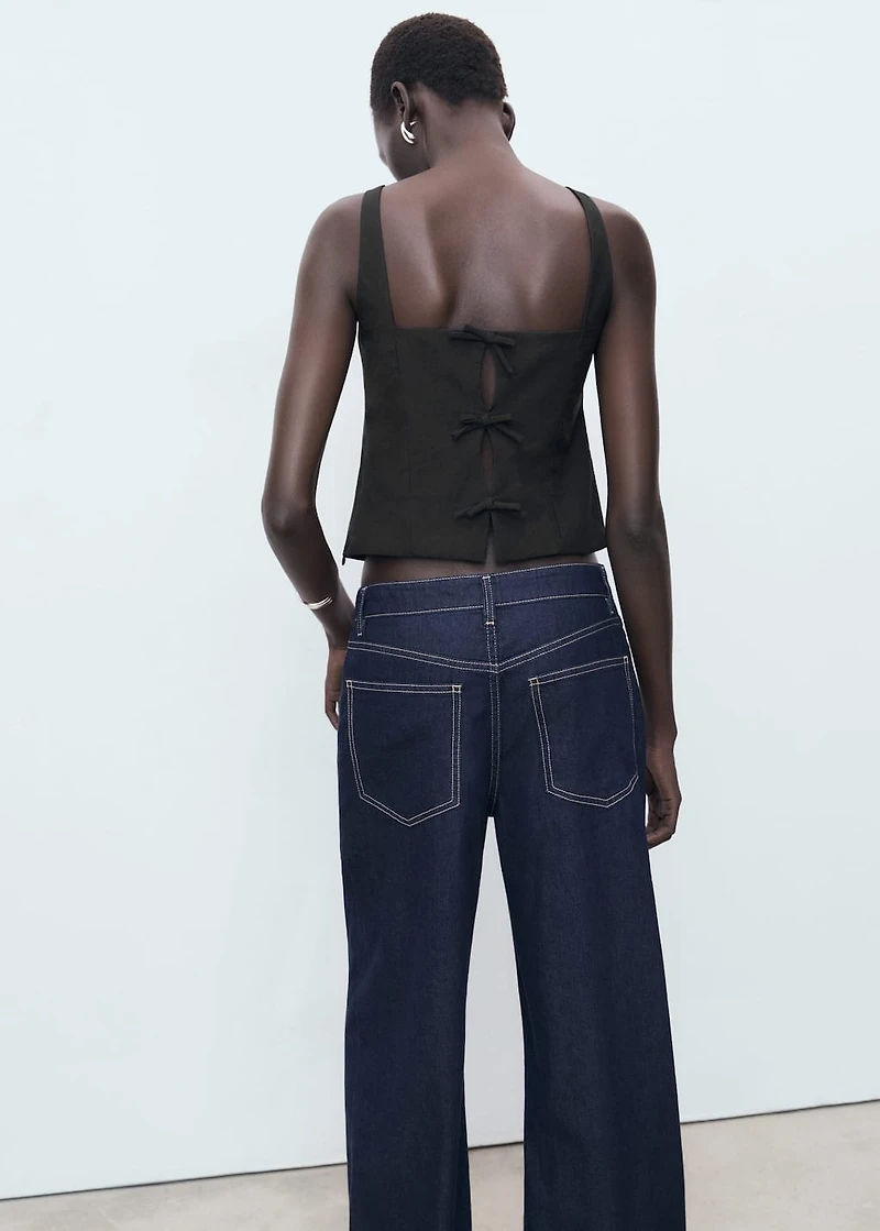 Top with bows on the back