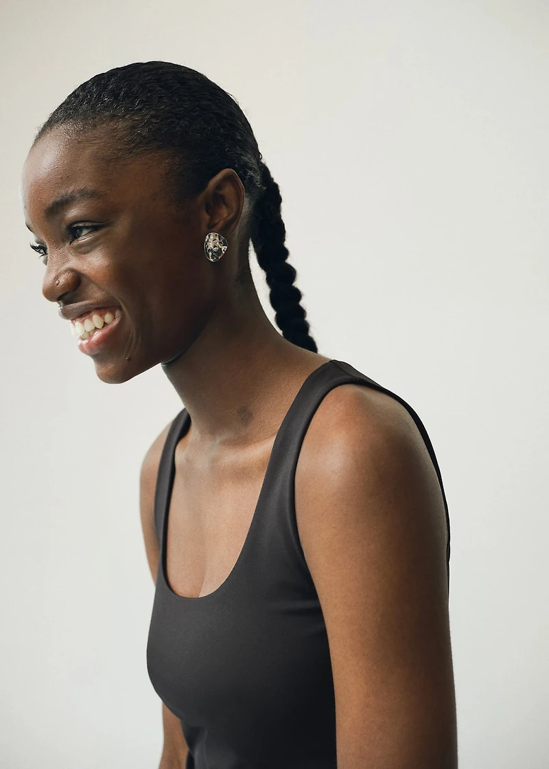 Plain strapless top