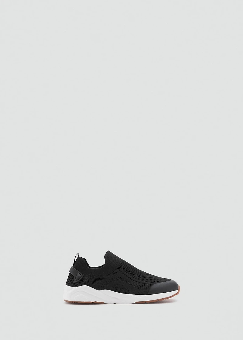Elastic panel sneakers