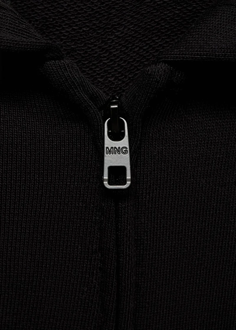 Zipped hoodie