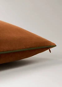 Velvet cushion cover with contrasting piping 50x50 cm