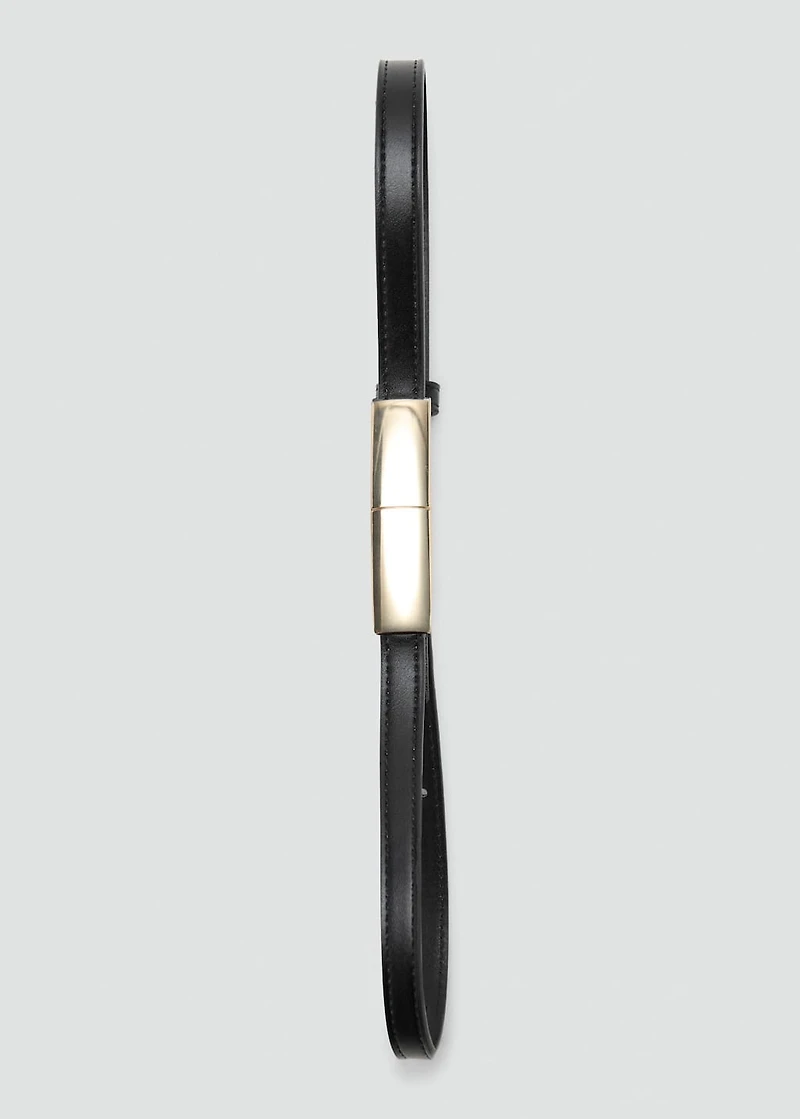Thin belt with metal detail