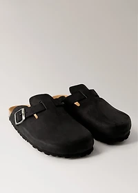 Leather clog shoes