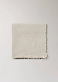 Linen tablecloth with frayed ends for 6 to 8 diners