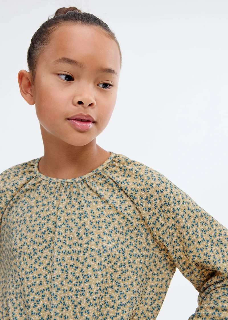 Floral print blouse