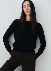 100% cashmere sweater