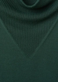 Knitted sweater with draped neck
