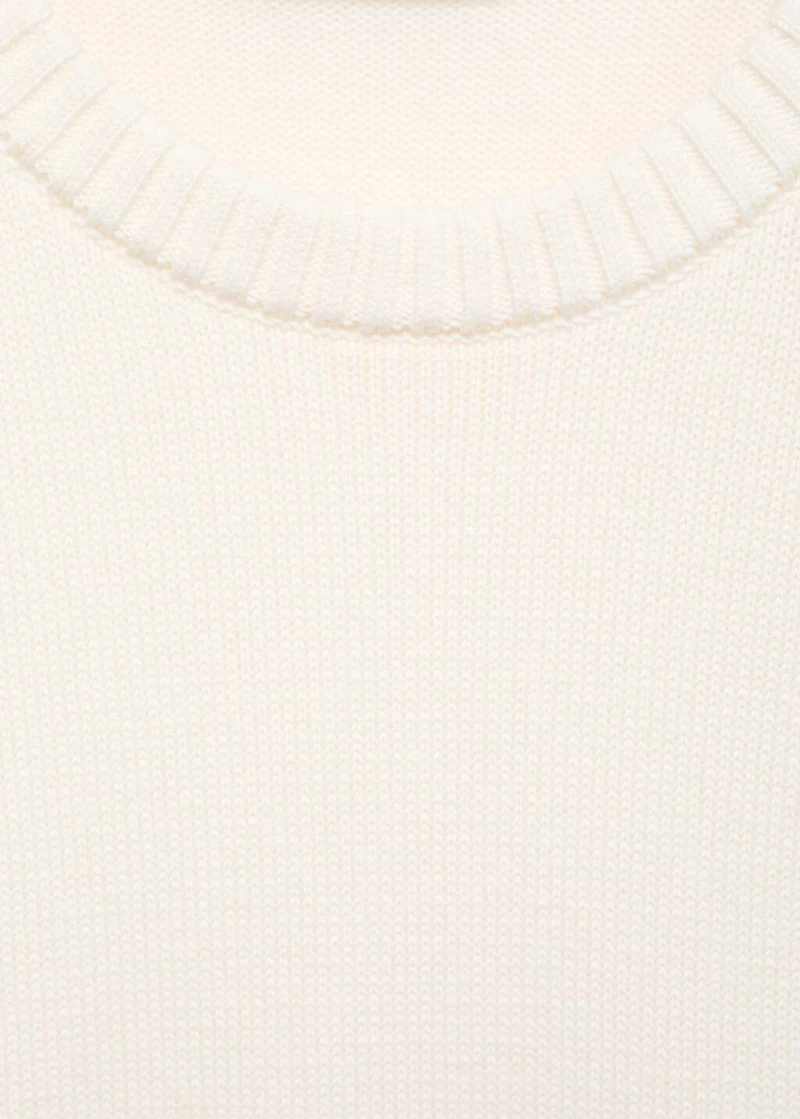 Fine-knit sweater