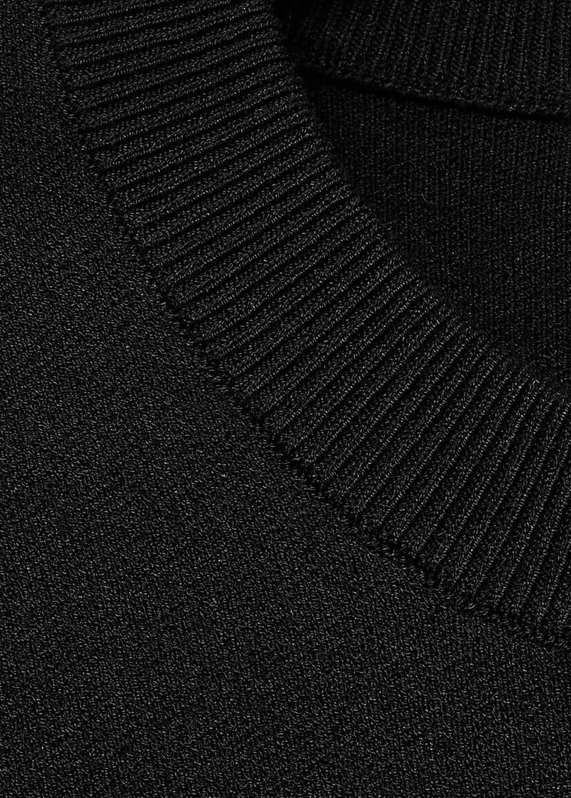 Medium-knit regular-fit sweater