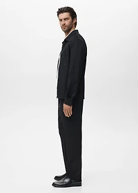 Zip-up sweatshirt with pocket