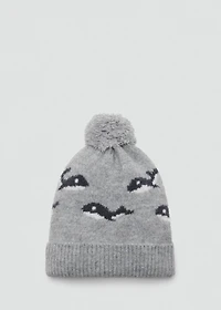 Knitted bobble hat