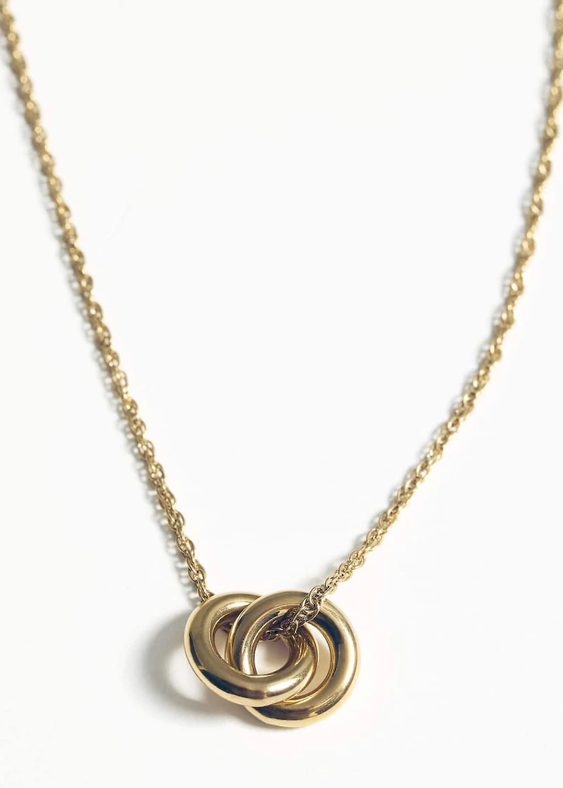 Stainless steel necklace with interlinked rings